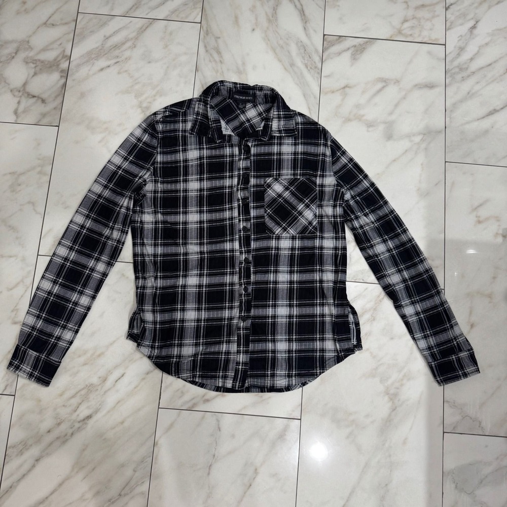 Black White Plaid Flannel Button Down Shirt | Long Sleeve | Stretch